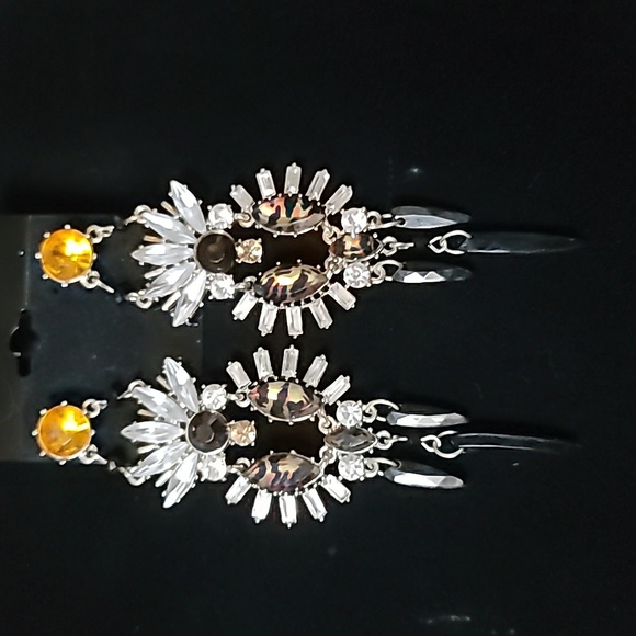 Vintage BETSEY JOHNSON Hollywood Glam Collection Tigers Eyes Chandelier Earrings - Picture 3 of 11